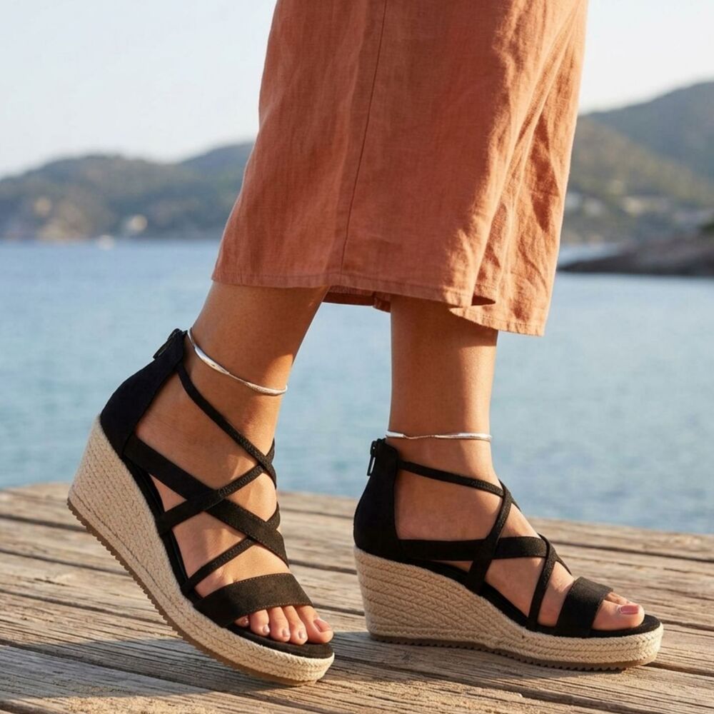 Eileen Fisher Wanda Sandals 7.5 Espadrille Wedge Minimalist Trip Boho Chic Black